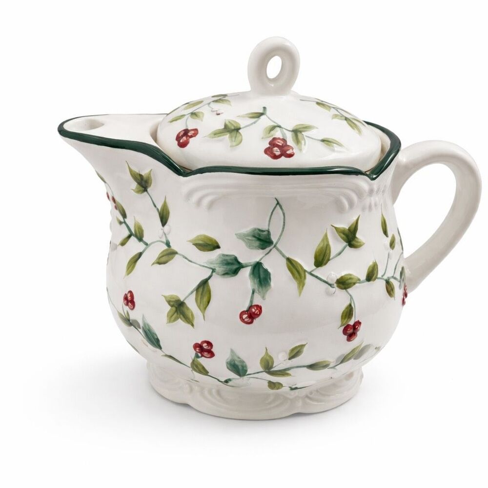 Pfaltzgraff Winterberry Tea Teapot Christmas Holiday Holly Berry w/ strainer